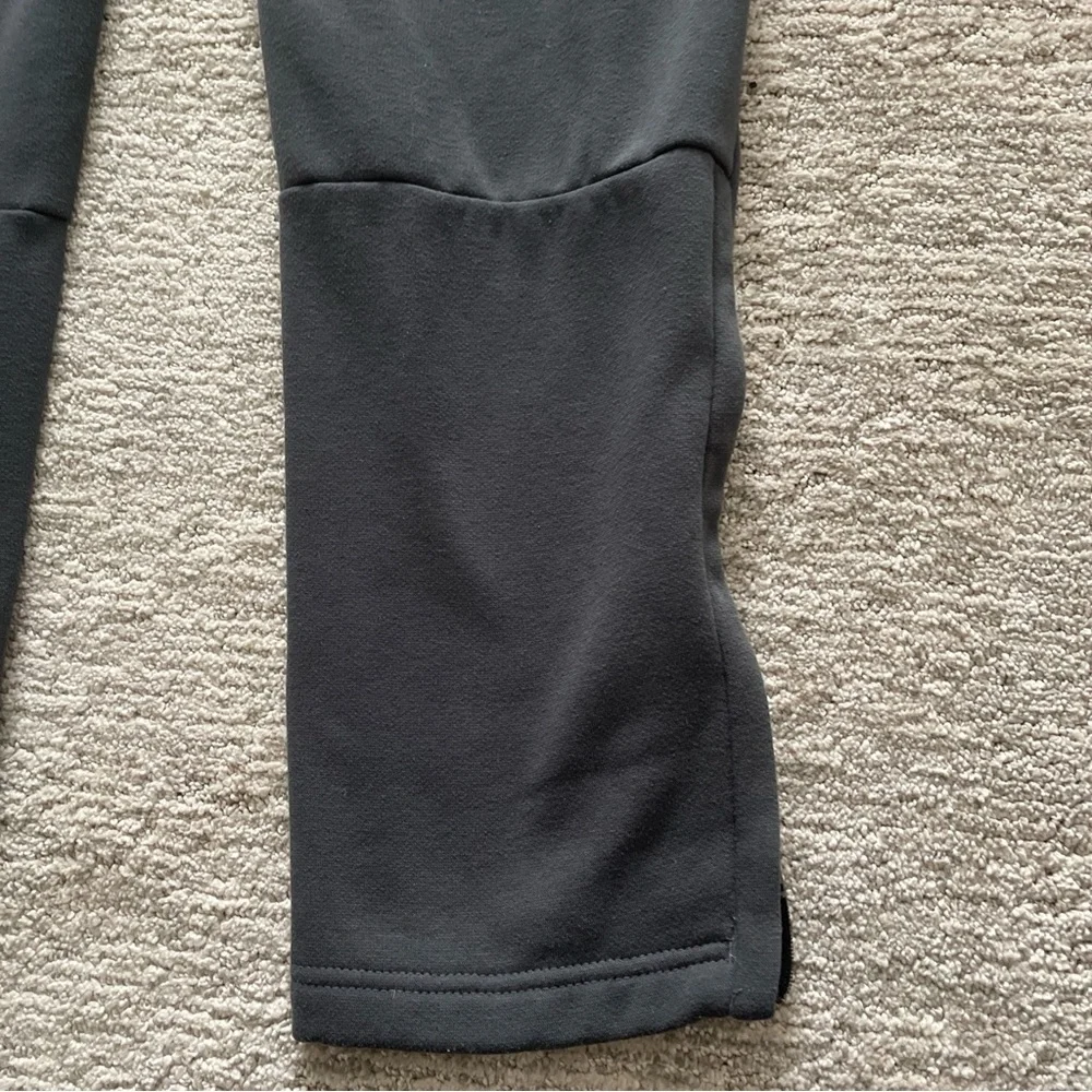 adidas Essentials Fleece Regular Tapered Pants Sweatpants Men’s Size XL Gray
